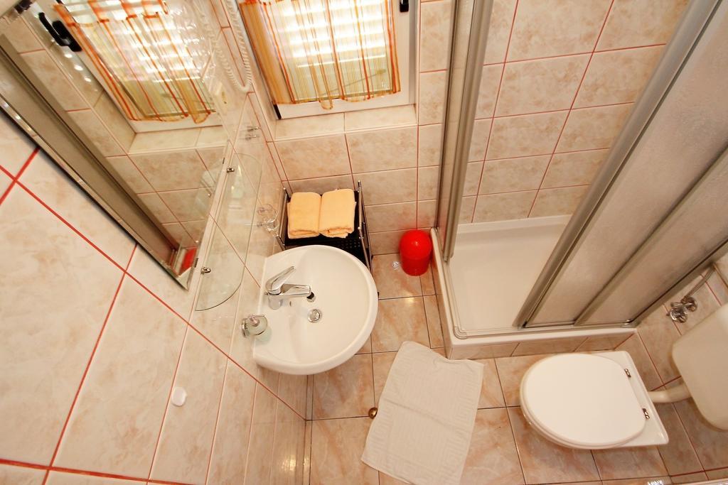 Apartment Vucic Makarska Ruang foto